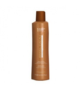 Brasil Cacau Anti Residue Shampoo 300ml Step 1